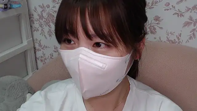 Snapshot of mei_hosina chatting on October 1, 3:28 pm mei hosina online show from October 1, 3:28 pm