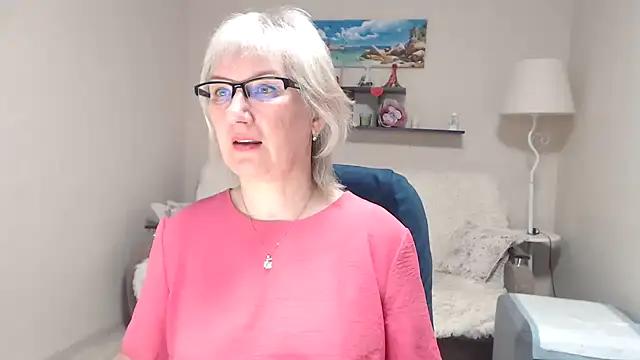 FleurMays online show from March 25, 4:39 am