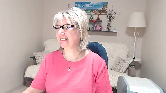 FleurMays online show from April 27, 4:09 am