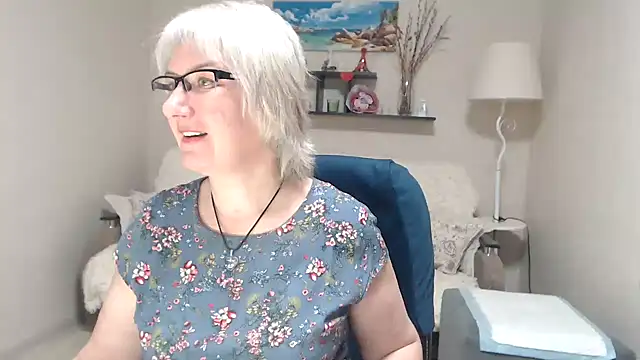 FleurMays online show from March 13, 5:53 am