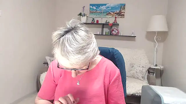 FleurMays online show from March 30, 3:39 am