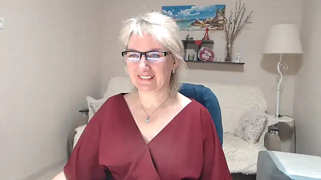 FleurMays online show from March 3, 4:29 am