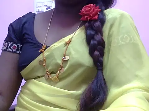 Hot akshara online show from February 24, 9:41 am