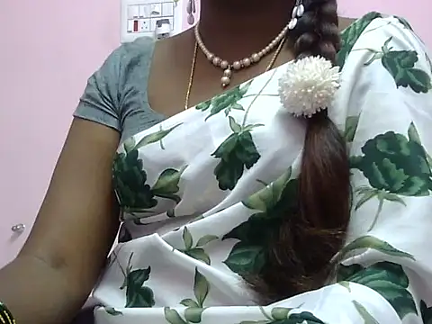 Hot akshara online show from November 26, 4:52 pm