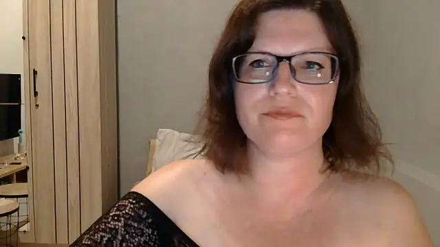 CrimsonMistress online show from October 7, 10:14 pm