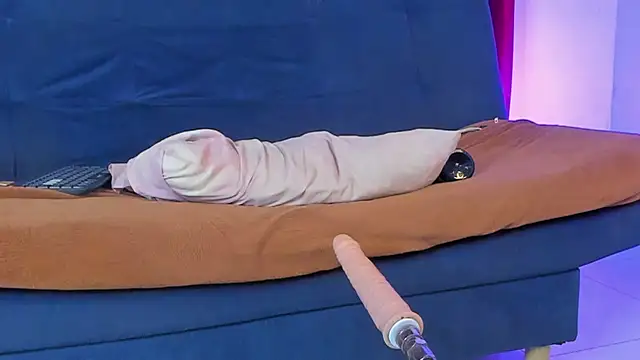 swetty loverss online show from February 19, 3:28 am