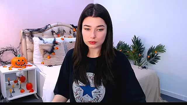  Sun Shy  online show from November 5, 1:38 pm