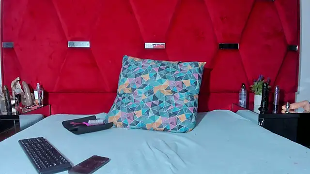 Aura love69 online show from February 3, 6:22 am