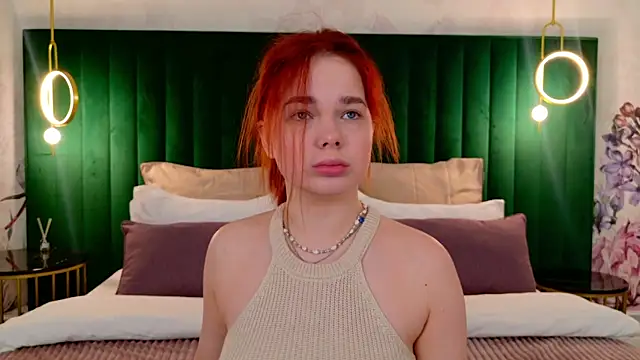 DeniseReese online show from April 1, 2:56 am