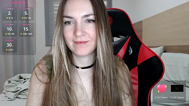 Naughty Annn online show from December 4, 8:53 pm