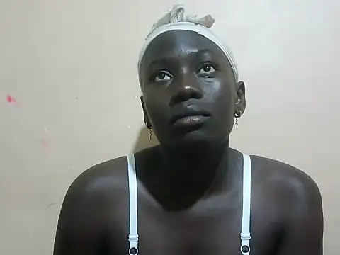 sweety2  online show from February 18, 5:23 pm