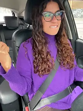 ValeriEvan online show from April 9, 8:25 pm