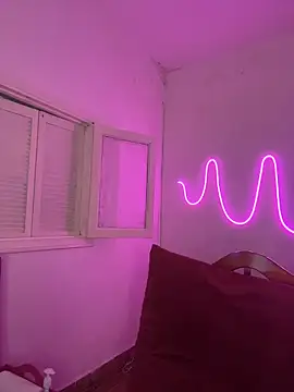 Mizztikaa online show from April 1, 6:05 pm