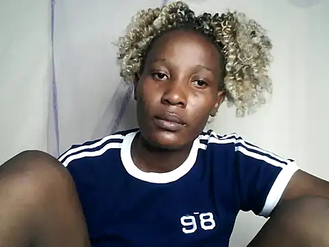 juiccypussy online show from May 28, 4:10 am