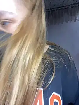 Odette68 online show from April 18, 6:16 am