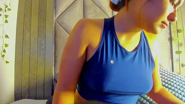 AbbyWathson online show from July 15, 12:10 pm