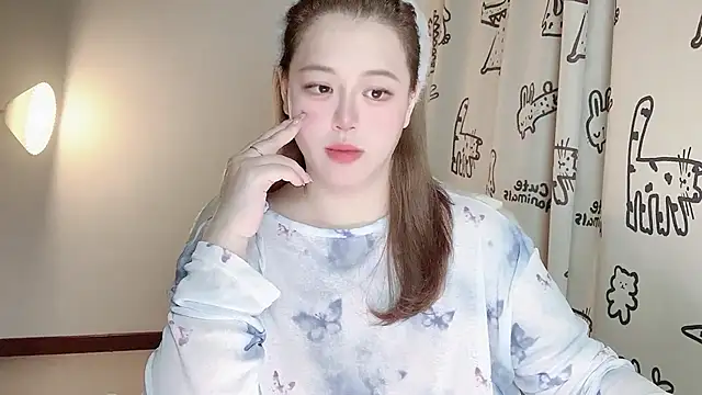 -Umail- online show from December 15, 1:38 pm