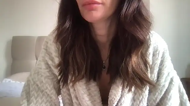 paolajonez online show from September 26, 5:10 pm