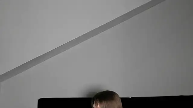 laurasommer online show from March 19, 7:07 pm