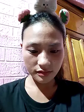 Snapshot of trieungoclnt chatting on September 19, 4:17 pm trieungoclnt online show from September 19, 4:17 pm