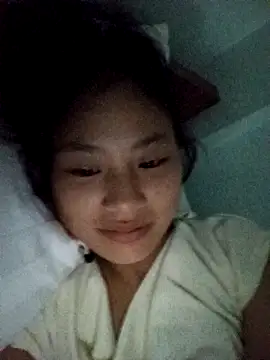 Snapshot of trieungoclnt chatting on October 4, 7:51 pm trieungoclnt online show from October 4, 7:51 pm