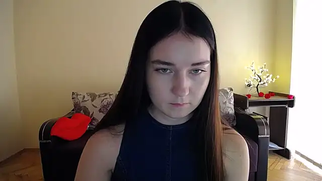 Pretty shy online show from July 27, 8:33 am