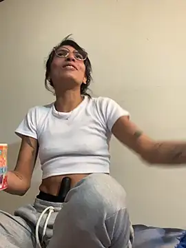 ImCrazzy online show from March 13, 3:57 pm