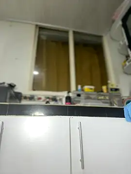 Emiily lee online show from October 3, 10:42 am