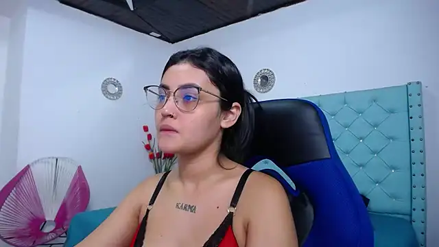 kathe-mills235 online show from February 13, 12:29 pm