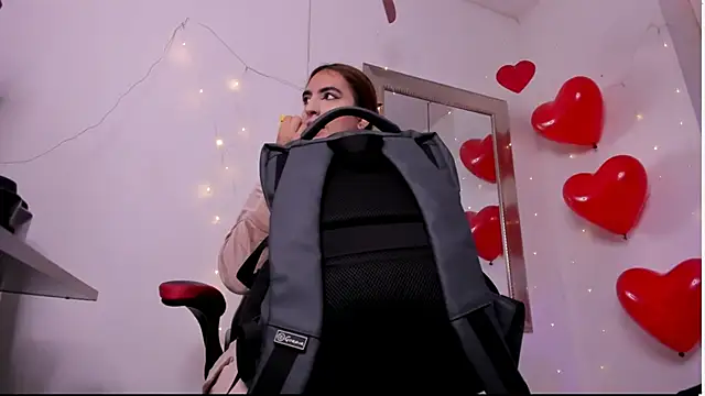 angel hardy dl online show from March 3, 12:00 pm