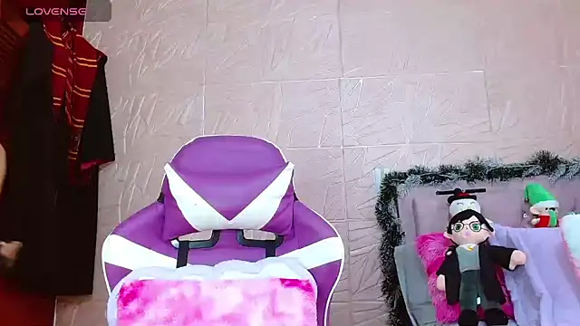 kendallsweet7 online show from December 3, 2:19 pm