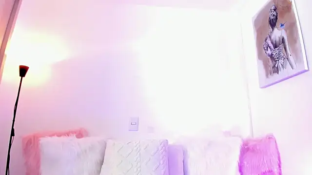 Snapshot of Cristel_Boom chatting on October 4, 8:13 pm Cristel Boom online show from October 4, 8:13 pm