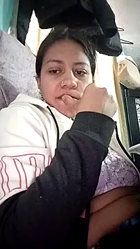 Tiphanydirty3 online show from December 4, 9:48 pm