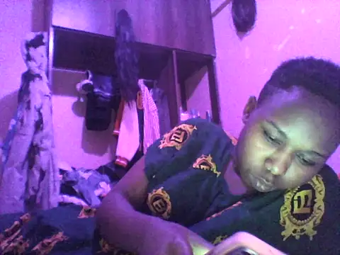 Snapshot of Sexy_jarisan chatting on October 8, 9:41 pm Sexy jarisan online show from October 8, 9:41 pm