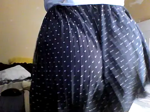 Snapshot of Sexy_jarisan chatting on October 12, 6:05 am Sexy jarisan online show from October 12, 6:05 am