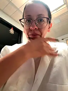Snapshot of miss_hanna07 chatting on September 17, 5:33 pm miss hanna07 online show from September 17, 5:33 pm