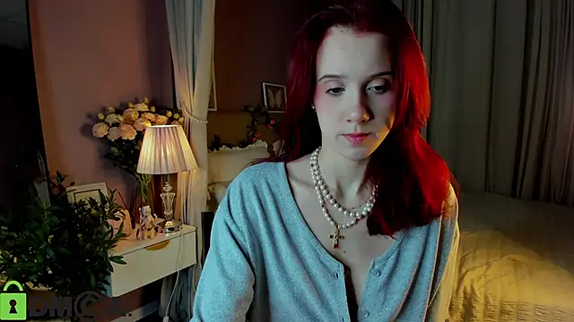 Dearly Emily online show from December 21, 5:28 pm