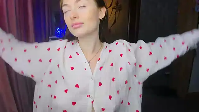 Snapshot of Demure_Smile chatting on September 13, 4:09 am Demure Smile online show from September 13, 4:09 am