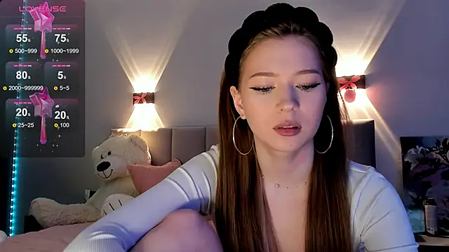 diana nier online show from September 19, 6:51 pm