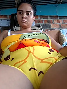Snapshot of sexy-latin10 chatting on October 9, 11:03 am sexy-latin10 online show from October 9, 11:03 am