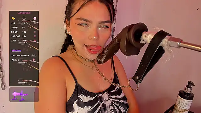 Honey Jenny 1 online show from April 18, 3:53 am