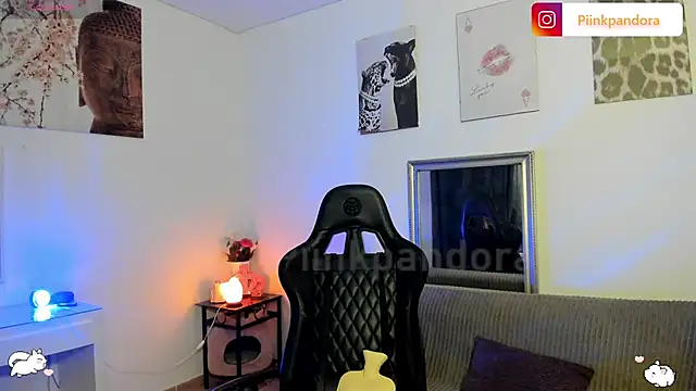 Piinkpandora online show from March 12, 7:27 pm