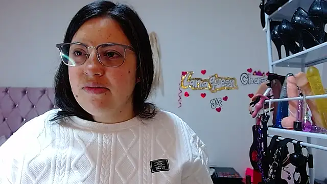 lanaqueen699 online show from October 6, 12:22 pm