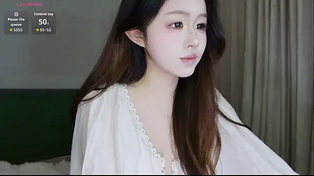 Hazel-11 online show from January 18, 2:13 pm