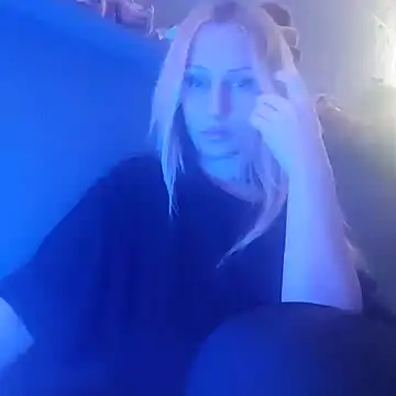 Linda 999 online show from December 4, 5:35 pm