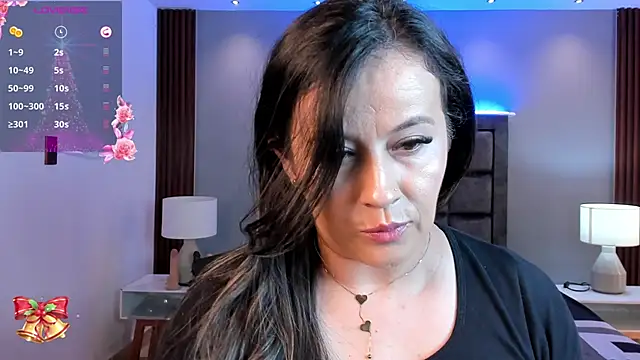 Susann Ross online show from December 2, 10:50 am