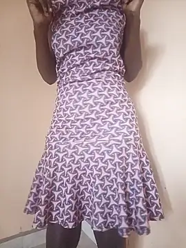 Hazel blac online show from April 14, 1:44 pm