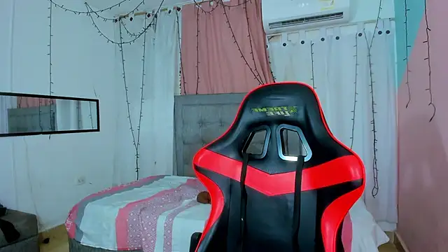 valentina 0  online show from November 16, 8:31 pm