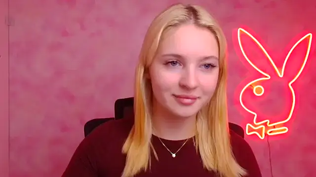 Milka kiss  online show from October 21, 11:47 am