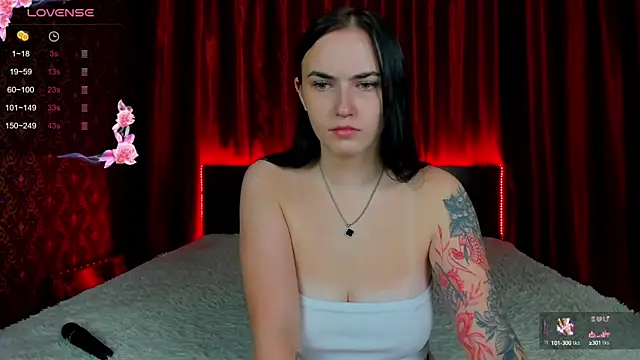 Witch Lady online show from September 17, 6:11 am